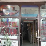Hotel Amar Palace By Wb Inn