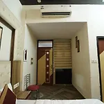 Hotel Amar Palace By Wb Inn